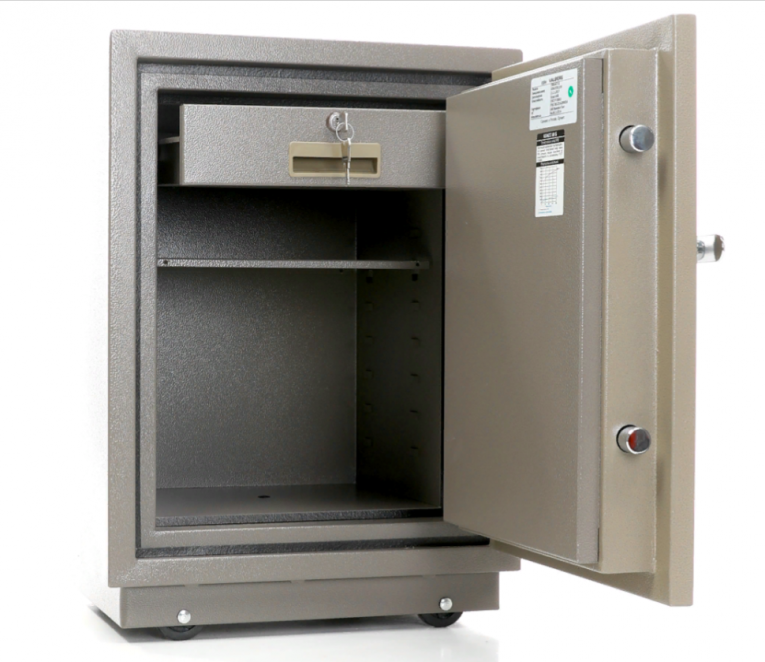 Огнестойкий сейф Valberg FRS-66T CL купить в Уфе