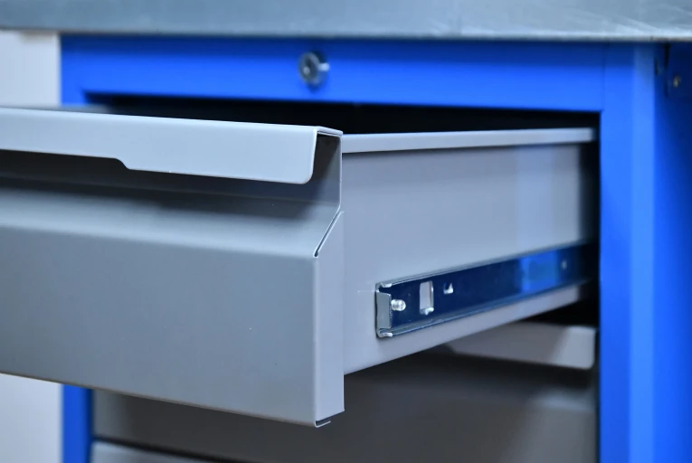 Верстак PRF 161.57.1-1 купить в Уфе Верстак PRF 161.57.1-1 купить в Уфе