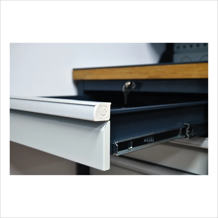 Верстак FBK 205.56.4-2R купить в Уфе Верстак FBK 205.56.4-2R купить в Уфе