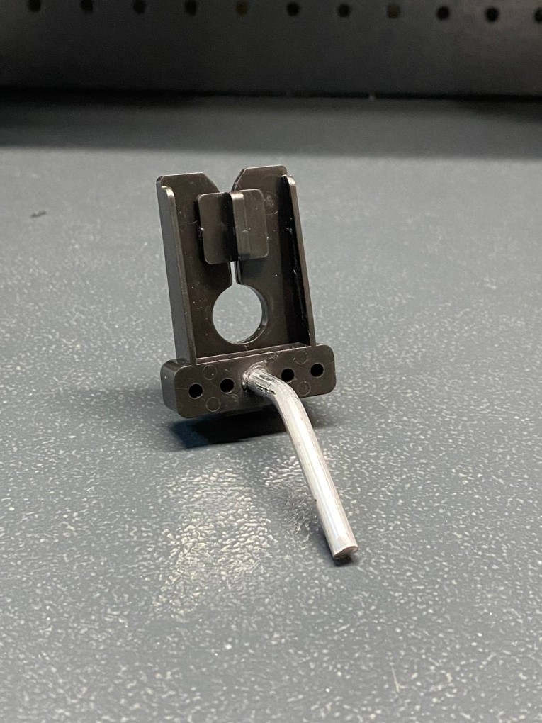 Крючок наклонный 50 мм купить в Уфе Крючок наклонный 50 мм купить в Уфе