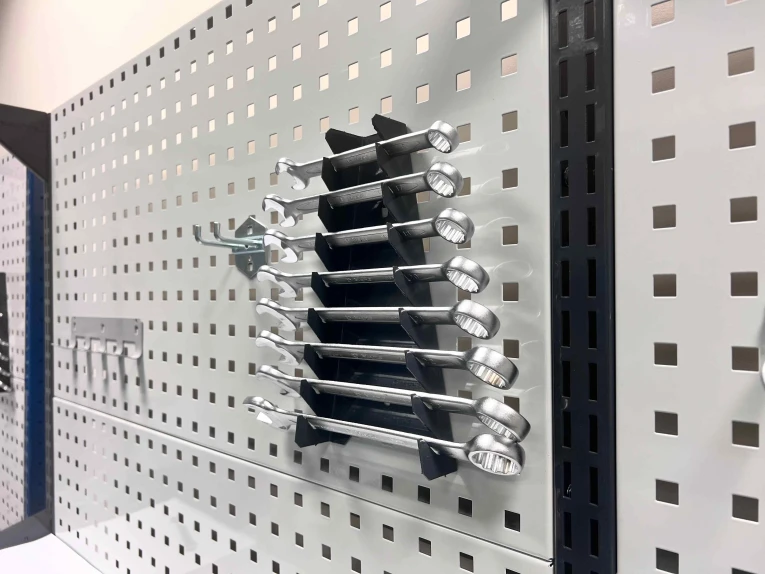 Стол-верстак Craft 2202.S4L34.24-2F купить в Уфе Стол-верстак Craft 2202.S4L34.24-2F купить в Уфе