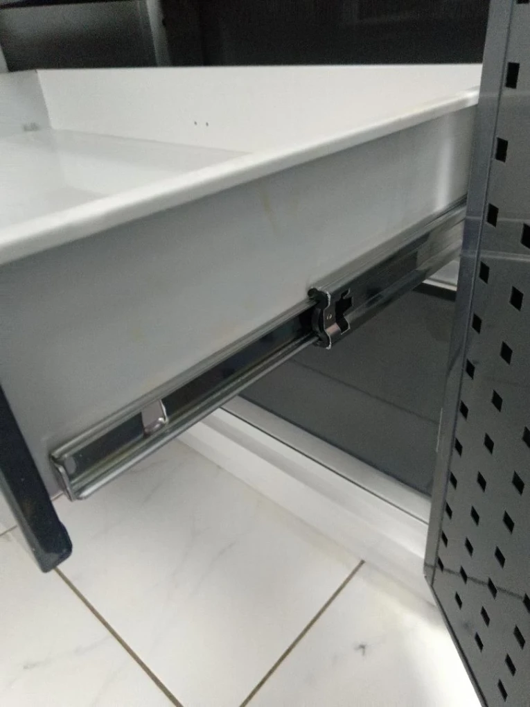 Шкаф инструментальный FBK 20 P.2S купить в Уфе Шкаф инструментальный FBK 20 P.2S купить в Уфе