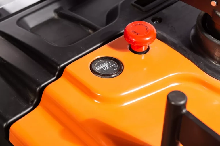 Штабелер электрический самоходный 1,6 т - 3,6 м Вилы: 1150 , АКБ Свинцово - кислотная, CL1636GA SIBLINE купить в Уфе